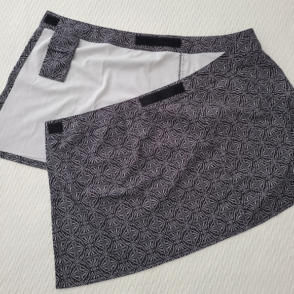 RipSkirt Skirt Size Small - Picture 5 of 11